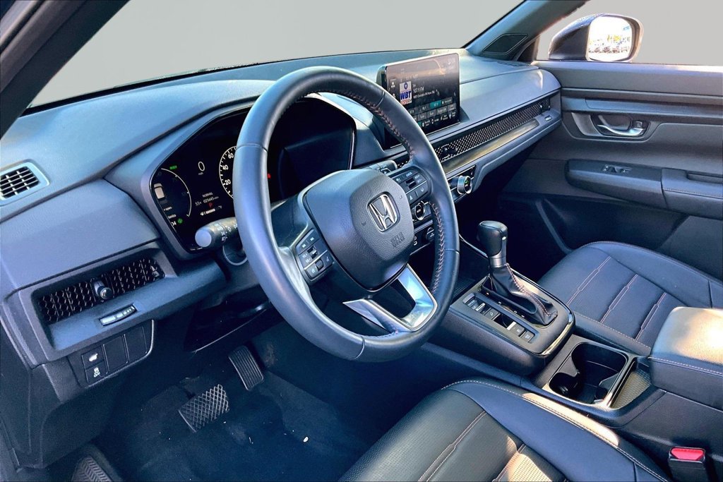 Used 2025 Honda CR-V Sport-L image 12