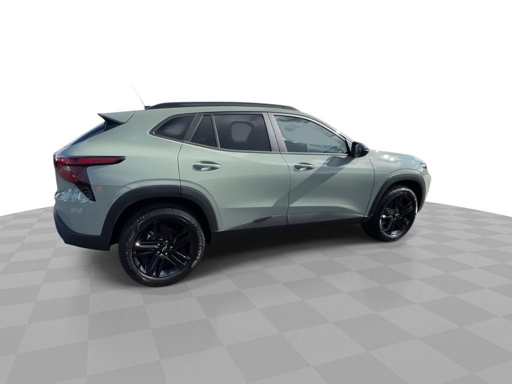 New 2026 Chevrolet Trax ACTIV w/ Sunroof Package FWD image 8