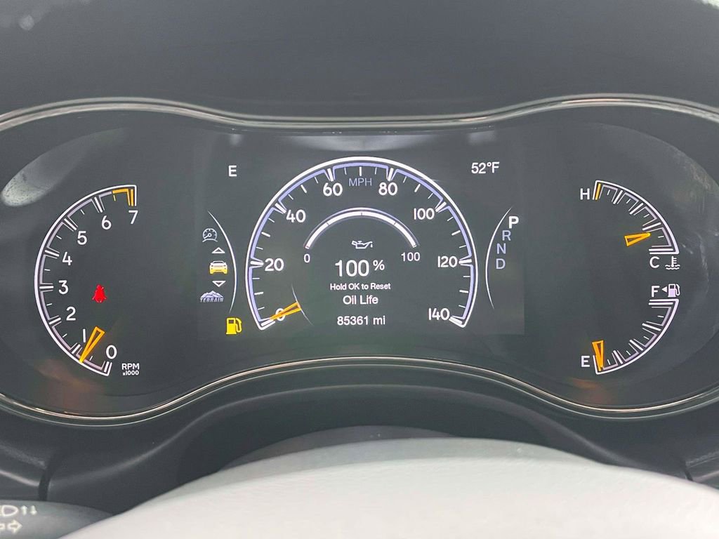 Used 2020 Jeep Grand Cherokee Limited X image 25