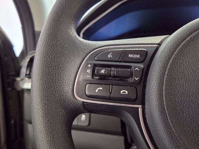 Used 2022 Kia Niro LX FWD image 25