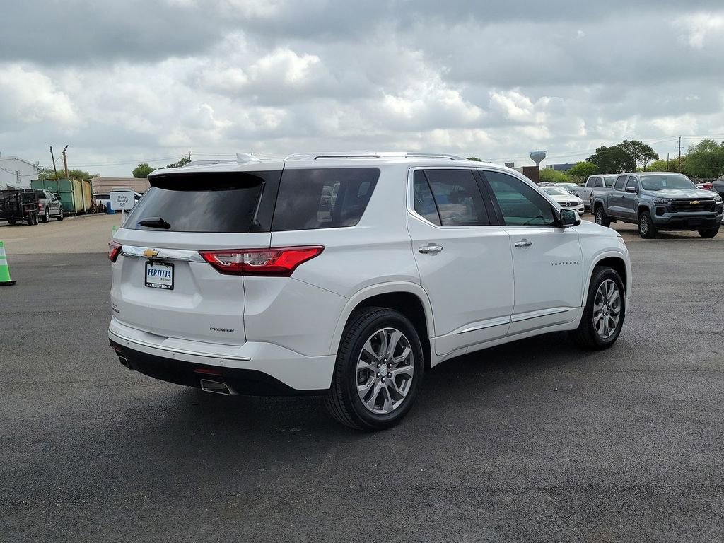 Used 2019 Chevrolet Traverse Premier w/ Driver Confidence II Package image 17