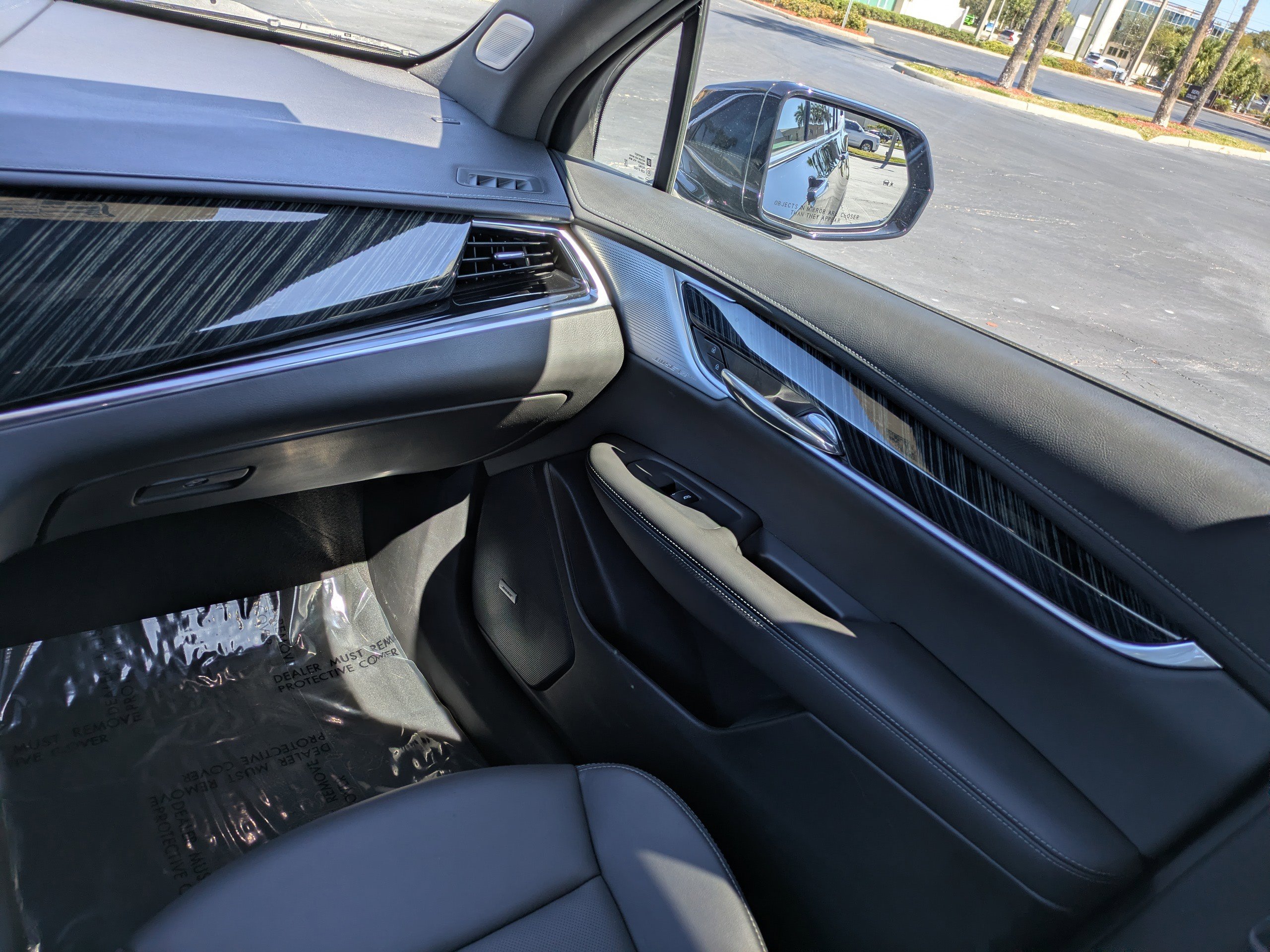 Certified 2024 Cadillac XT6 Premium Luxury w/ Technology Package image 16