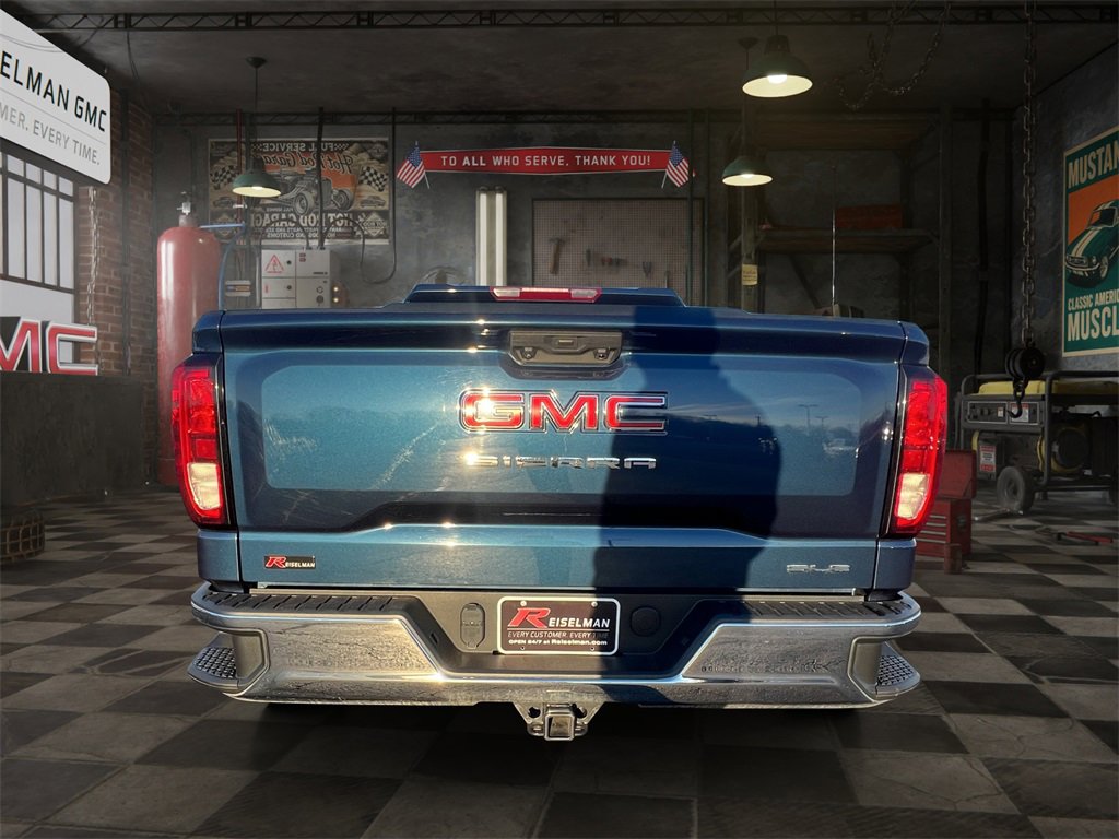 Certified 2023 GMC Sierra 1500 SLE image 3