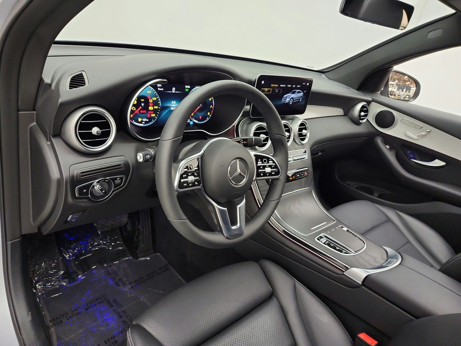 Certified 2023 Mercedes-Benz GLC 300 4MATIC Coupe image 9