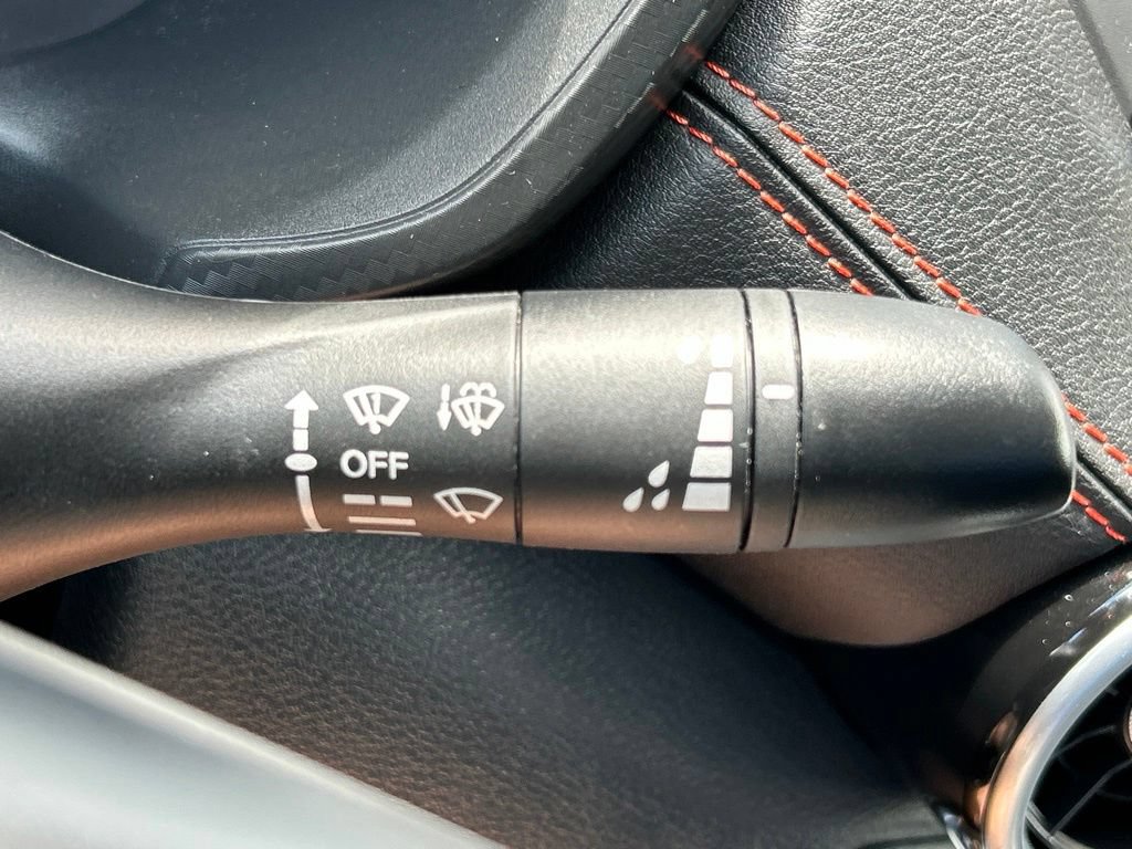 Certified 2024 Nissan Sentra SR FWD image 29