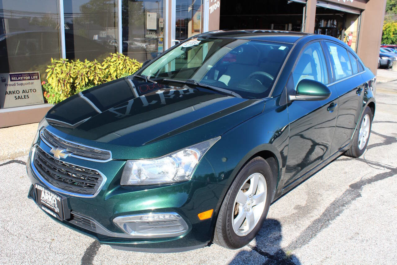Used 2015 Chevrolet Cruze LT image 1