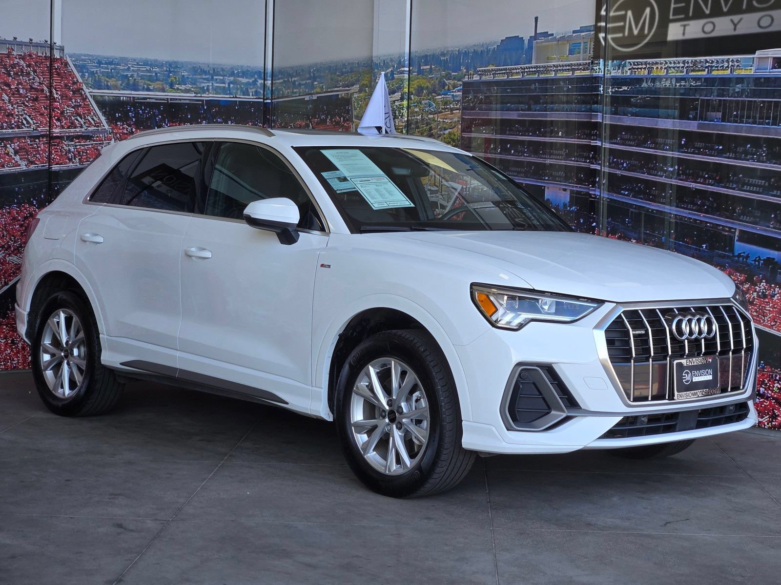 Used 2025 Audi Q3 2.0T Premium AWD/4WD image 1