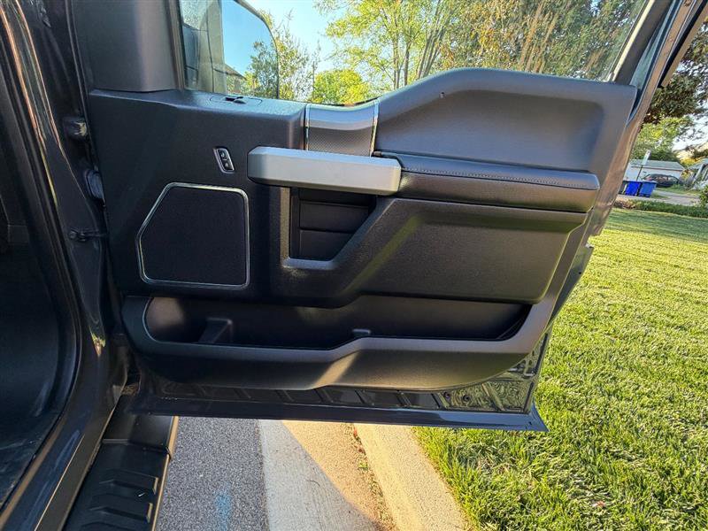Used 2017 Ford F150 Lariat w/ Equipment Group 502A Luxury AWD/4WD image 38