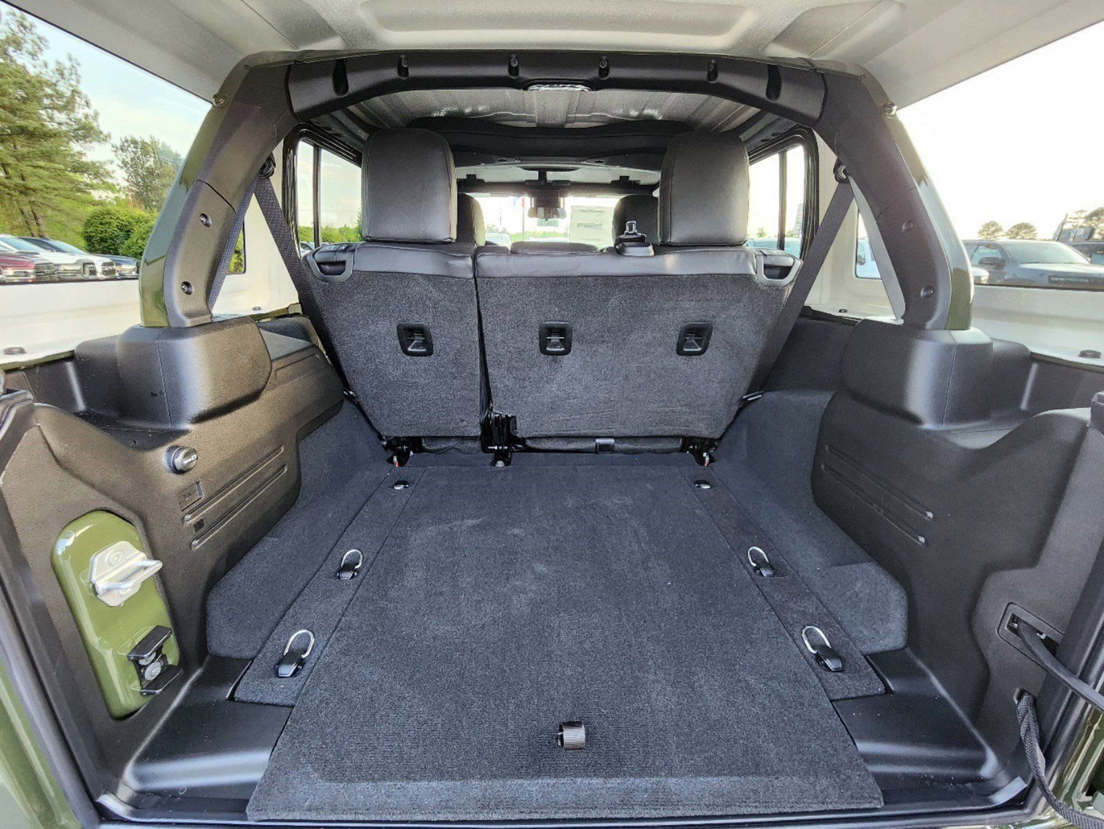 Used 2024 Jeep Wrangler Unlimited Sport image 4