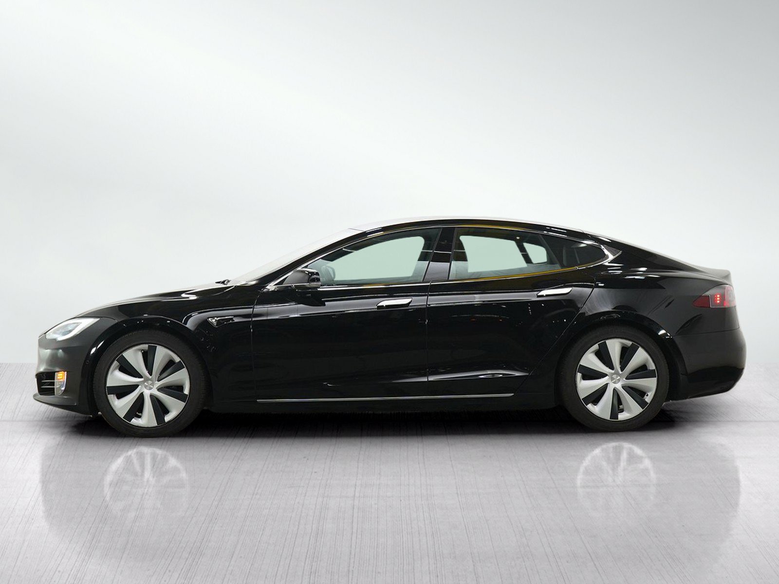 Used 2021 Tesla Model S Long Range AWD/4WD image 2