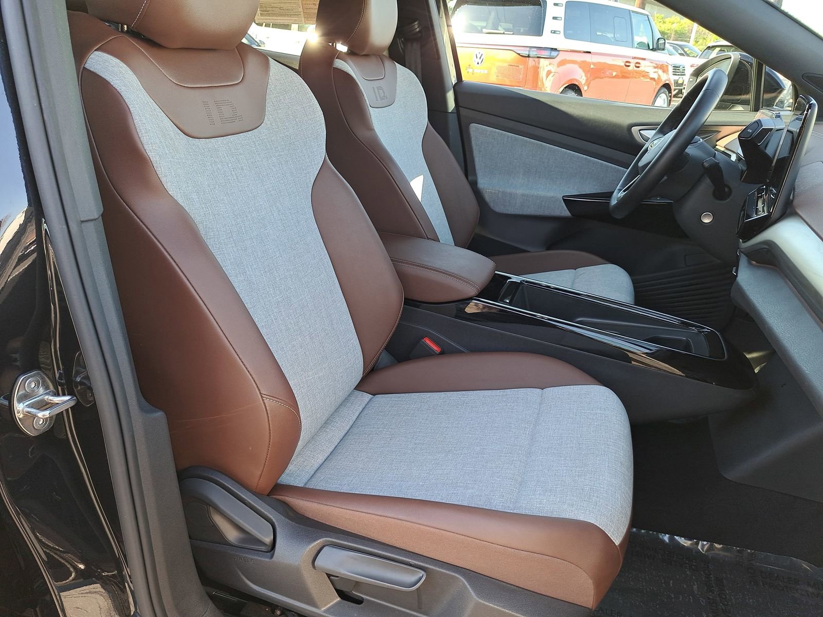 Certified 2023 Volkswagen ID.4 2WD image 10