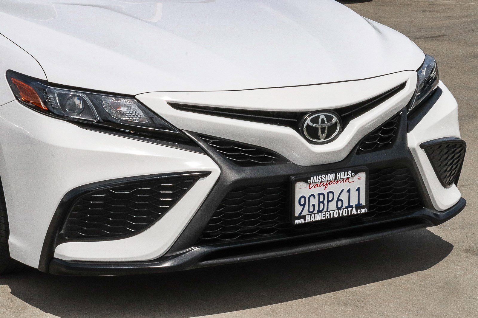 Certified 2023 Toyota Camry SE w/ Convenience Package image 11