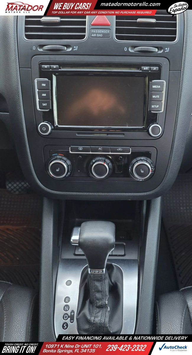 Used 2010 Volkswagen Jetta Wolfsburg Edition FWD image 18