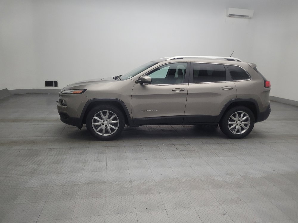 Used 2018 Jeep Cherokee Limited w/ Technology Group AWD/4WD image 2