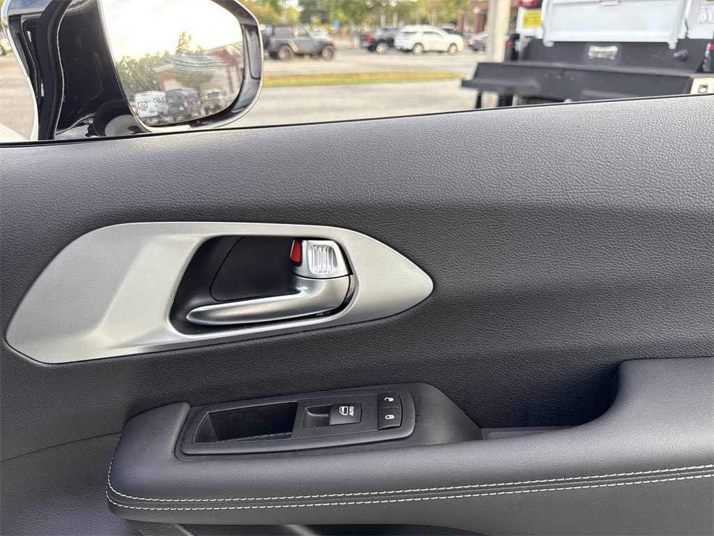New 2026 Chrysler Pacifica Limited w/ S Appearance Package image 31