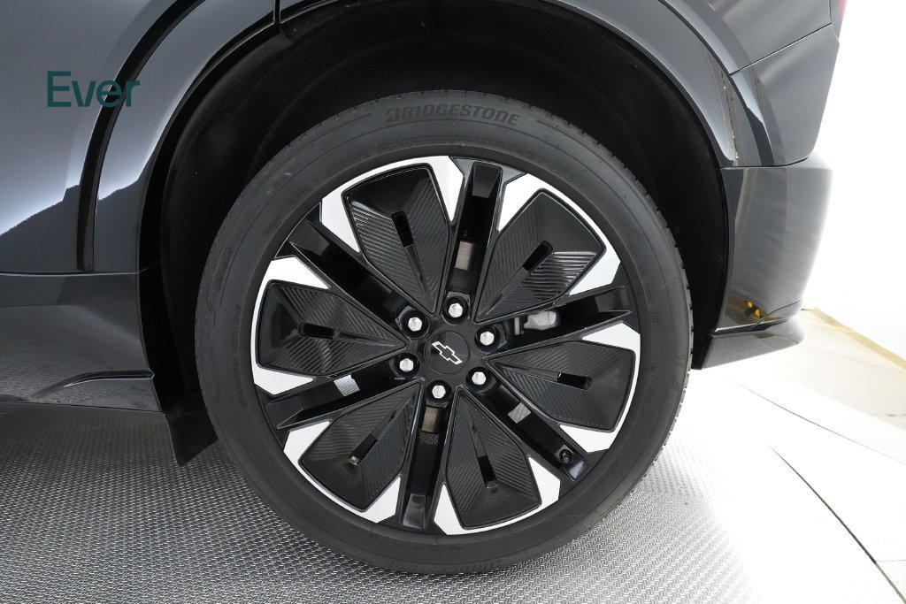 Used 2024 Chevrolet Blazer EV RS AWD/4WD image 9