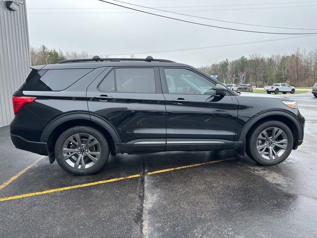 Used 2021 Ford Explorer XLT w/ XLT Sport Appearance Package image 7