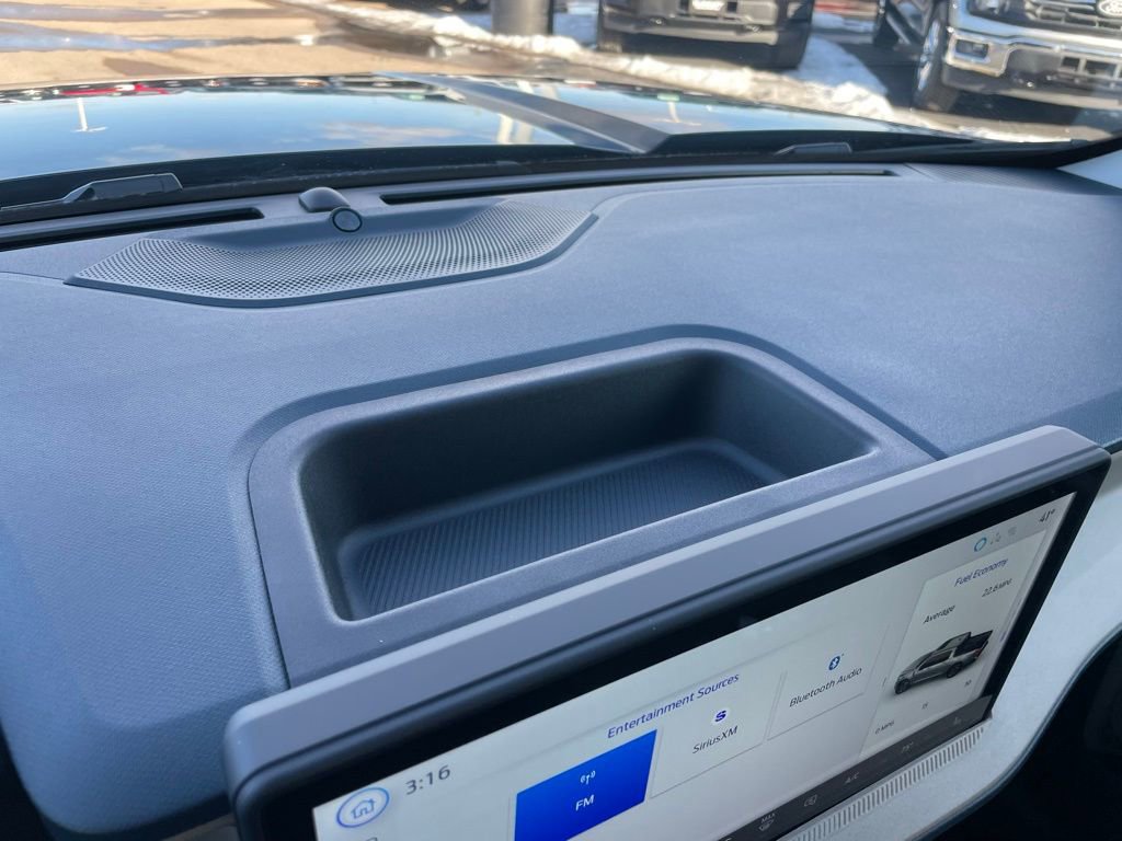 Used 2025 Ford Maverick Lariat w/ 4K Tow Package image 51