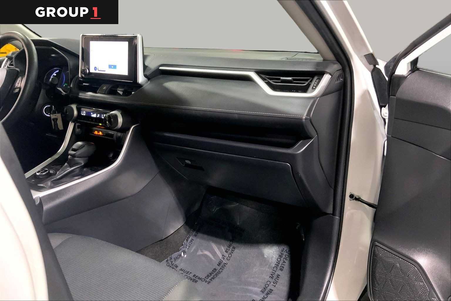 Certified 2025 Toyota RAV4 LE AWD/4WD image 19