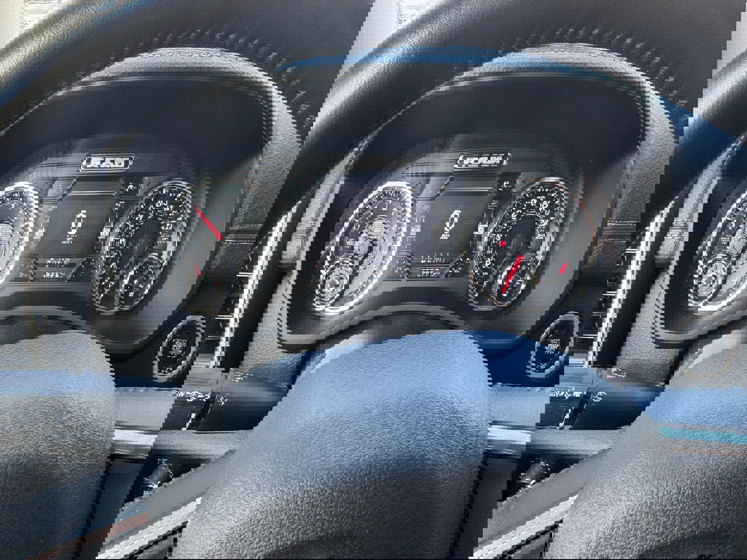 Used 2023 RAM 2500 Laramie image 13