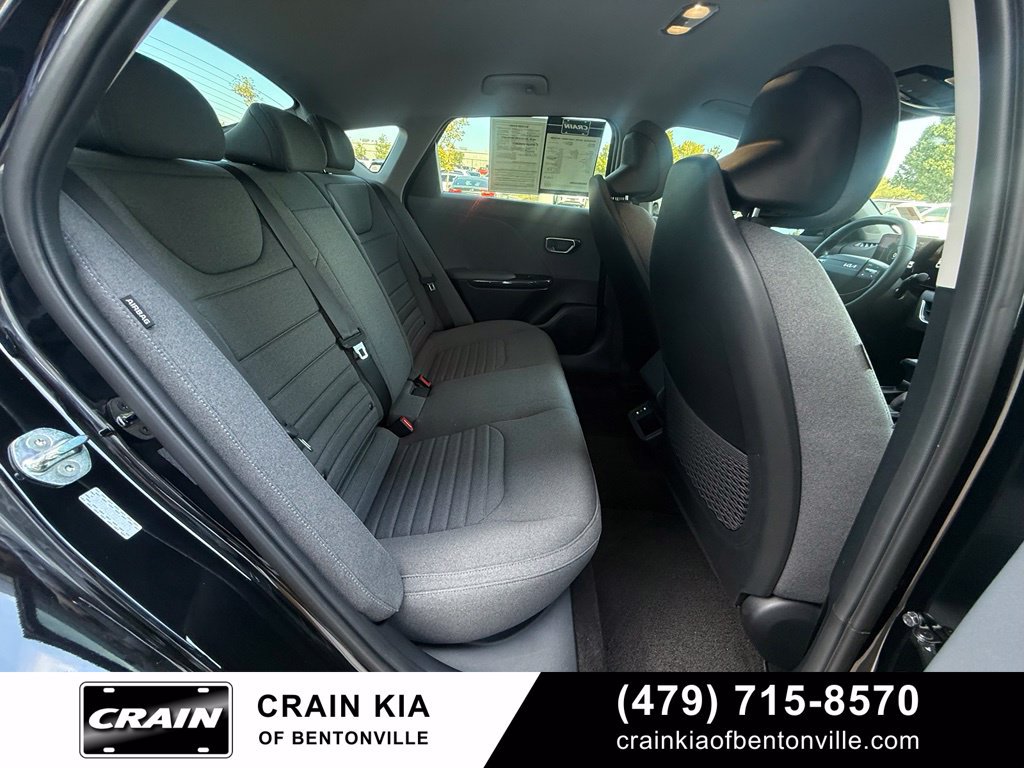 Certified 2025 Kia K4 EX FWD image 30