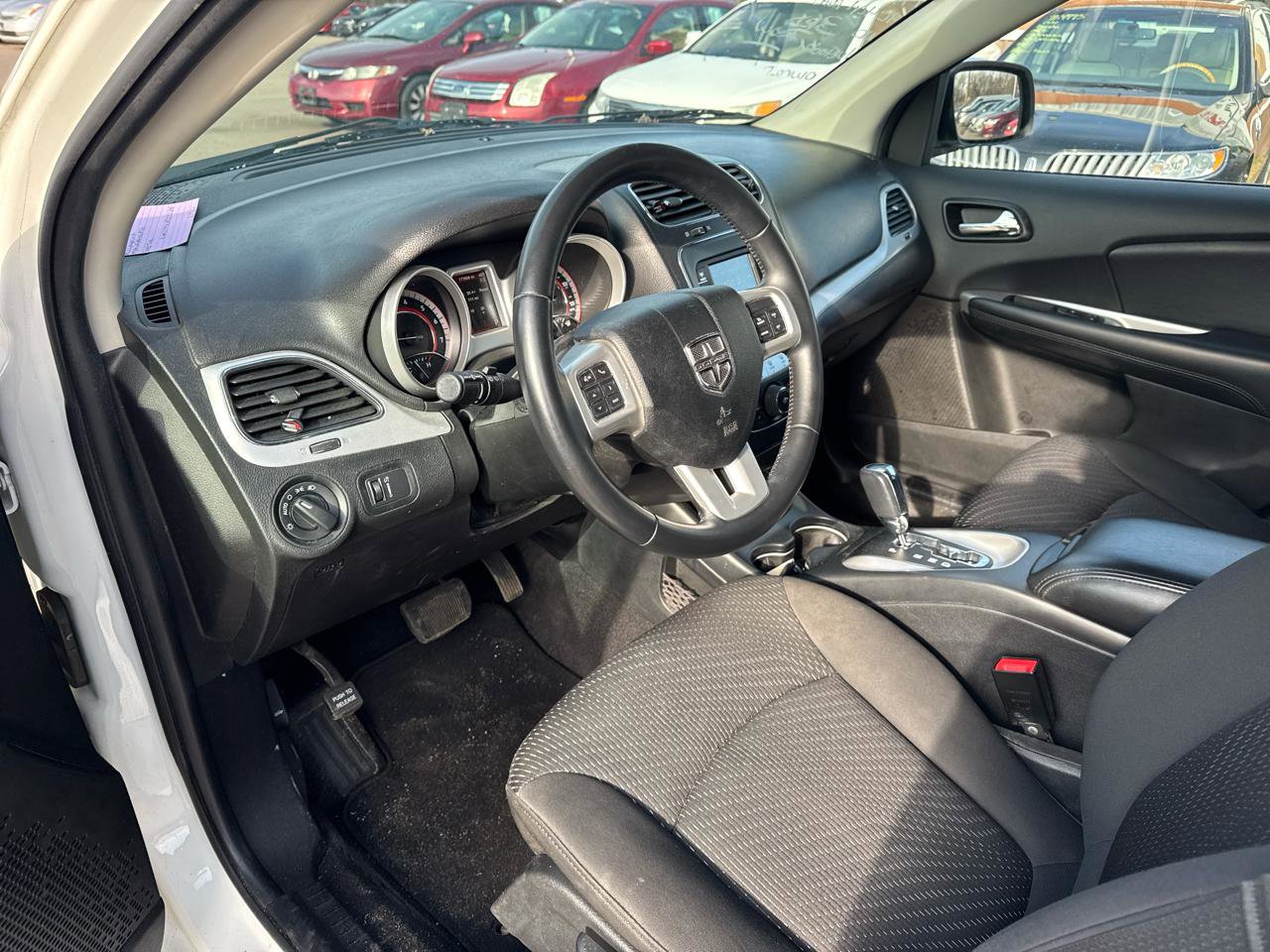 Used 2018 Dodge Journey SE w/ Connectivity Group image 9