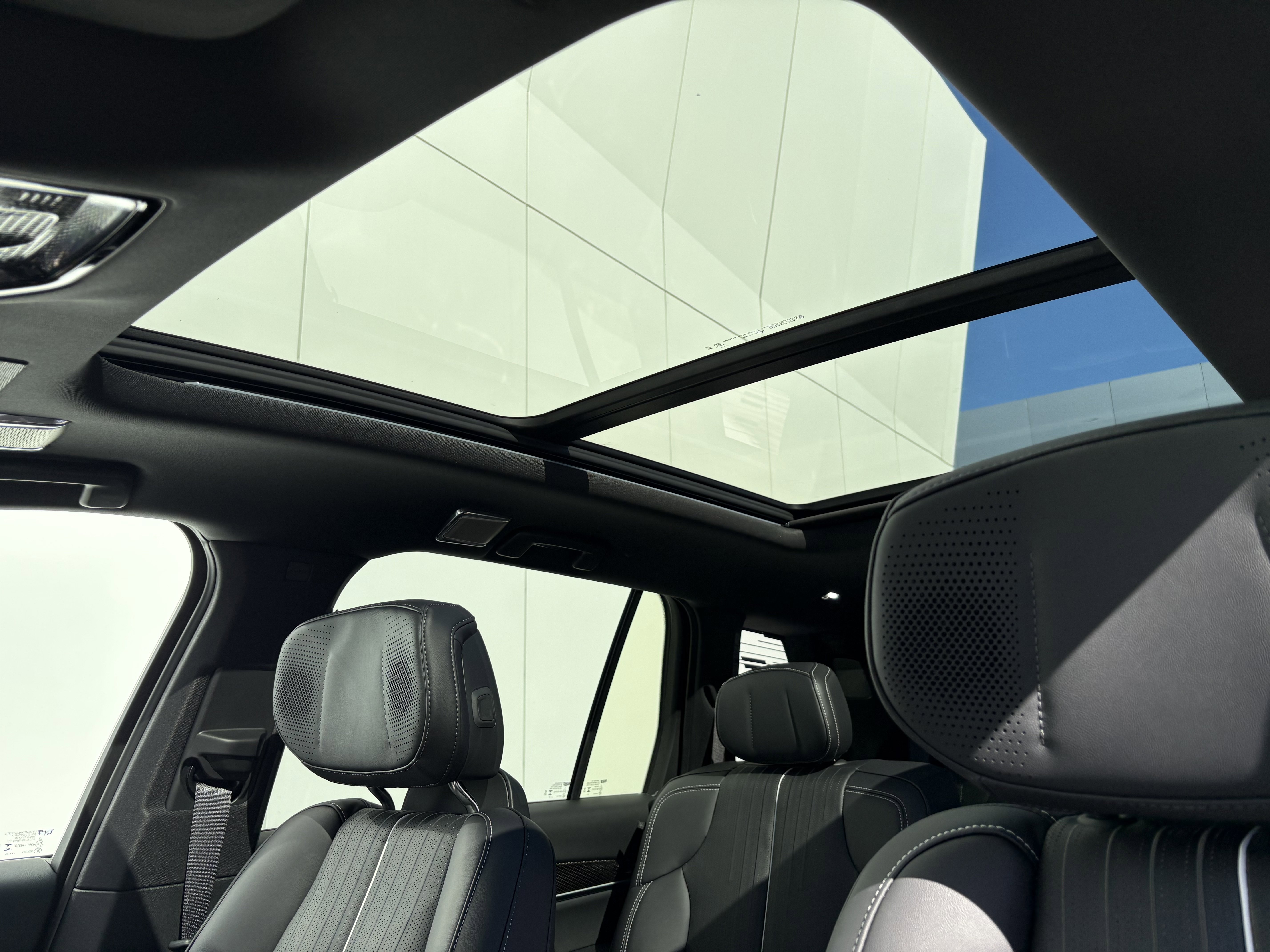 New 2026 Cadillac Vistiq Luxury w/ LPO, Floor Liner Package image 17