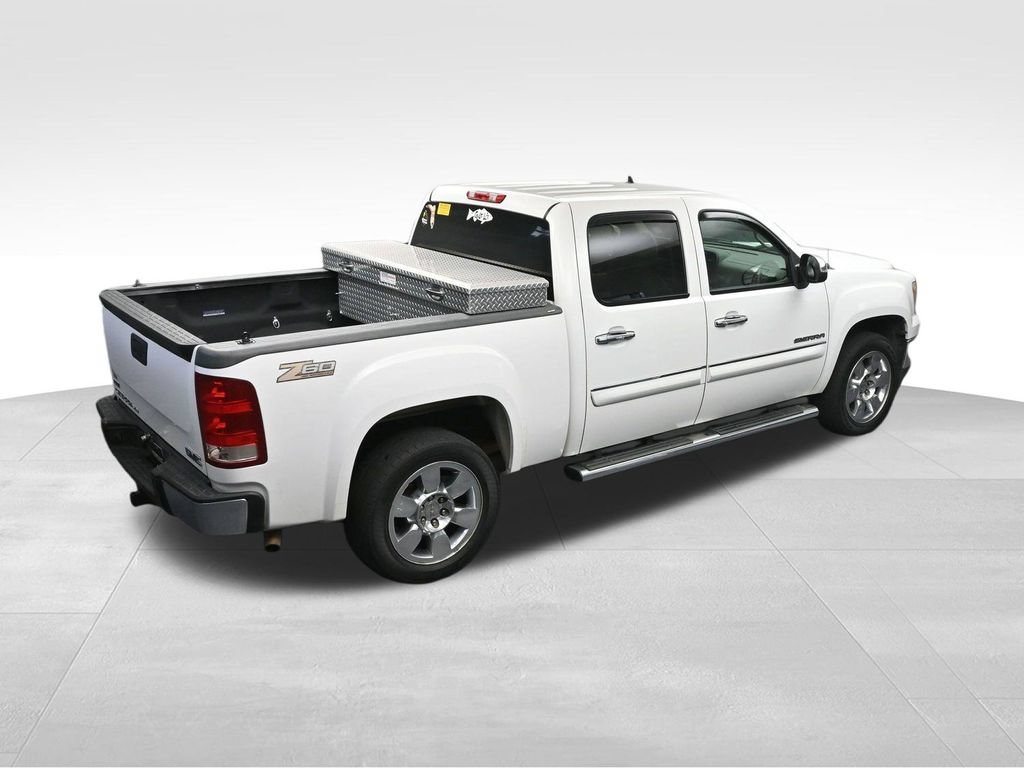 Used 2011 GMC Sierra 1500 SLE w/ Regional Value Package RWD image 21