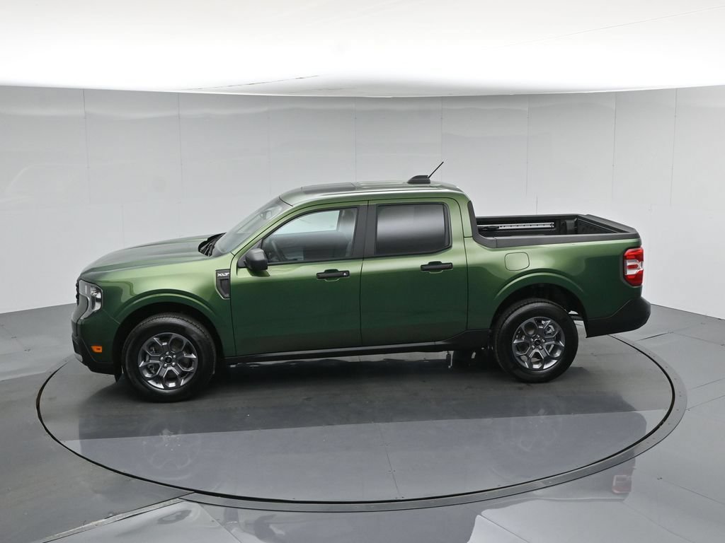 Used 2025 Ford Maverick XLT FWD image 45