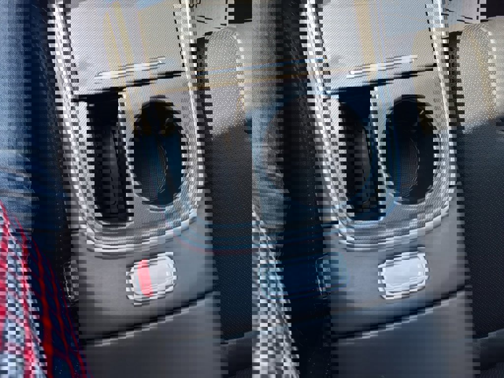 Used 2023 Hyundai Santa Fe SEL Premium image 12