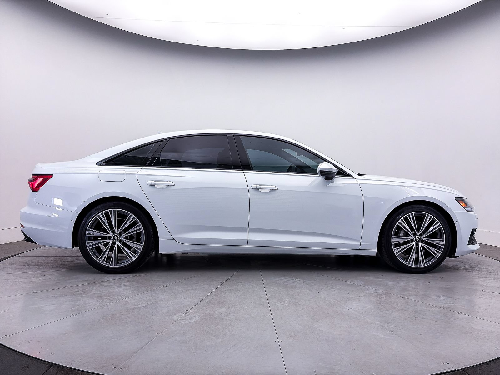 Used 2023 Audi A6 Premium Plus w/ Premium Plus Package AWD/4WD image 43