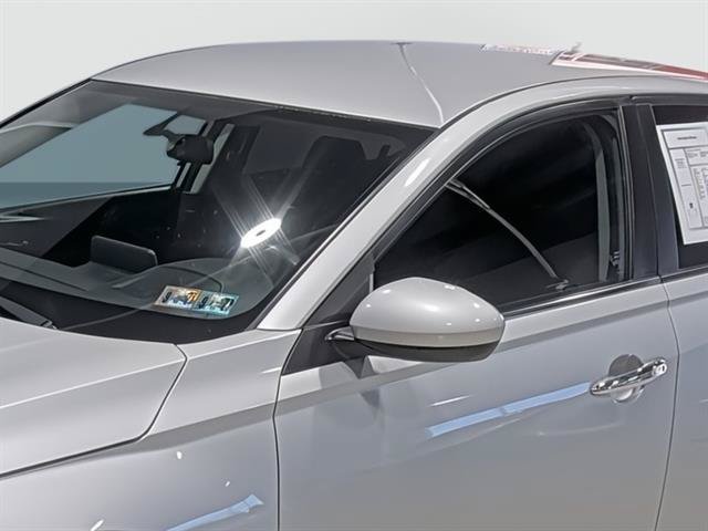 Used 2020 Nissan Altima 2.5 S AWD/4WD image 8