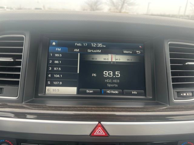 Used 2015 Hyundai Genesis 3.8 image 19