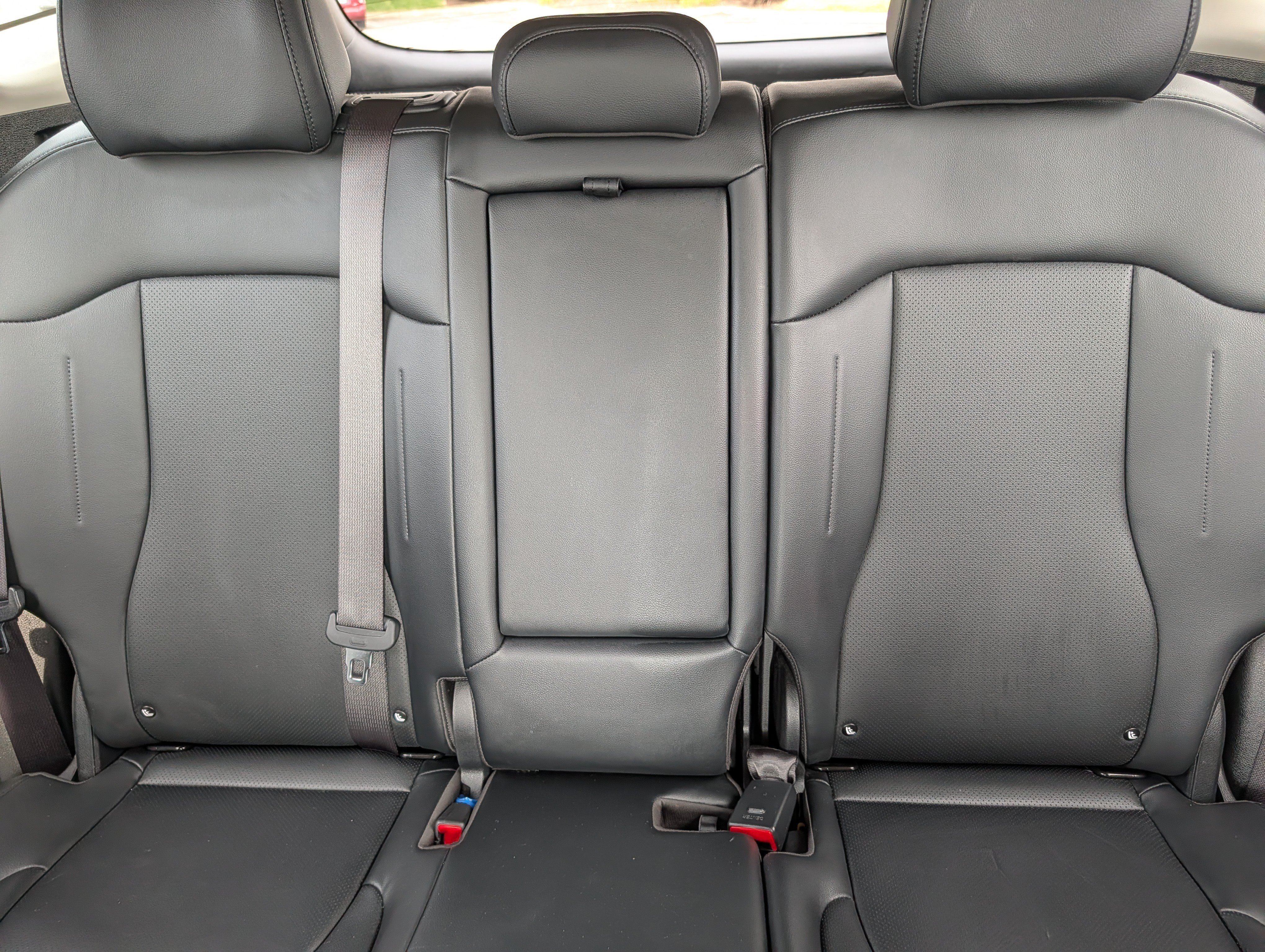 Certified 2024 Kia Sportage EX AWD/4WD image 13