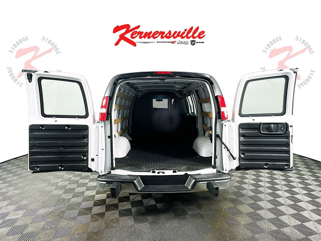 Used 2024 Chevrolet Express 2500 Work Van w/ Driver Convenience Package image 23