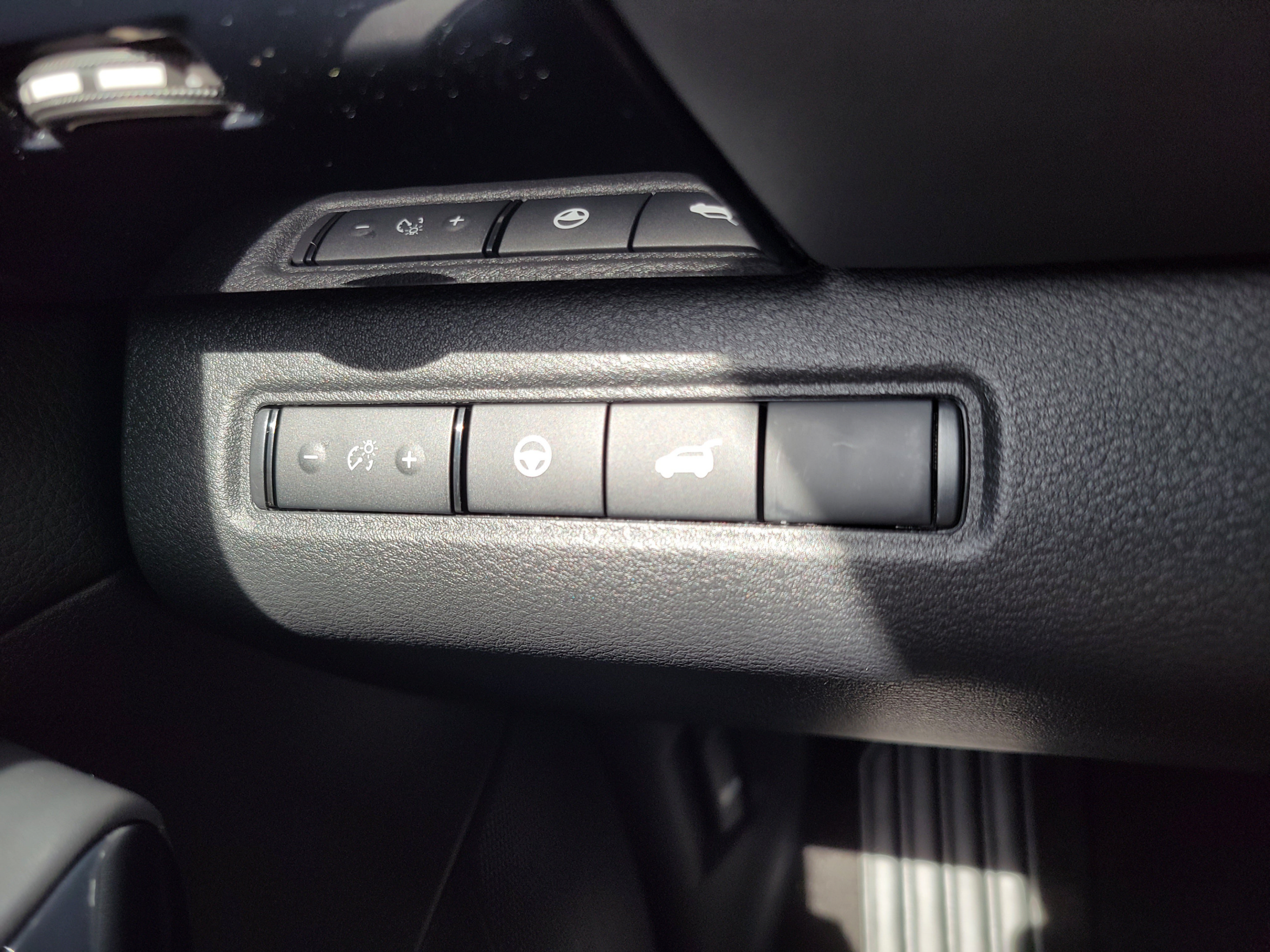 New 2026 Nissan Pathfinder SV FWD image 20