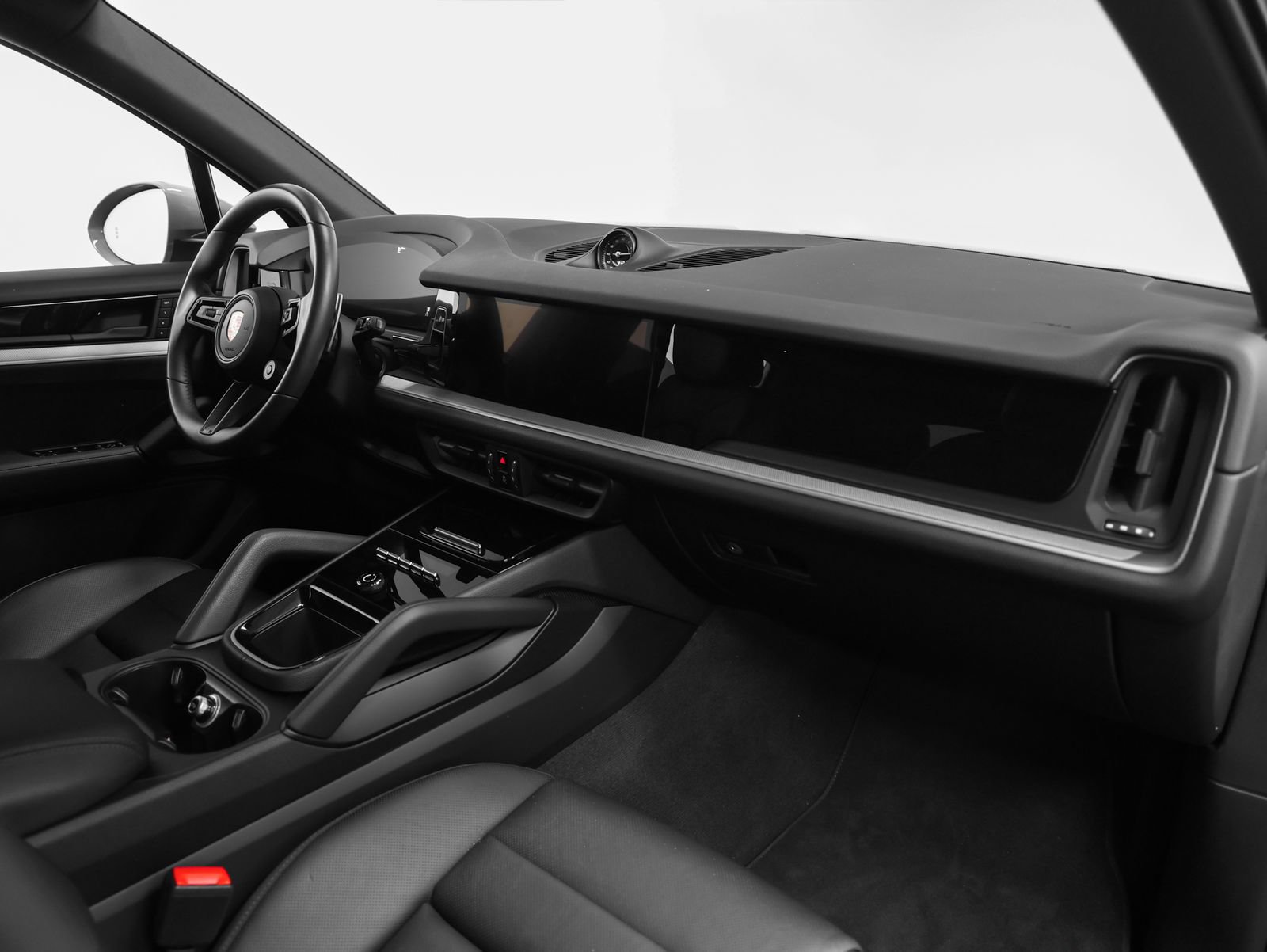 Certified 2024 Porsche Cayenne AWD/4WD image 25