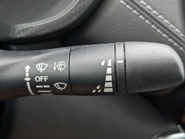 Used 2024 Nissan Sentra SV FWD image 22