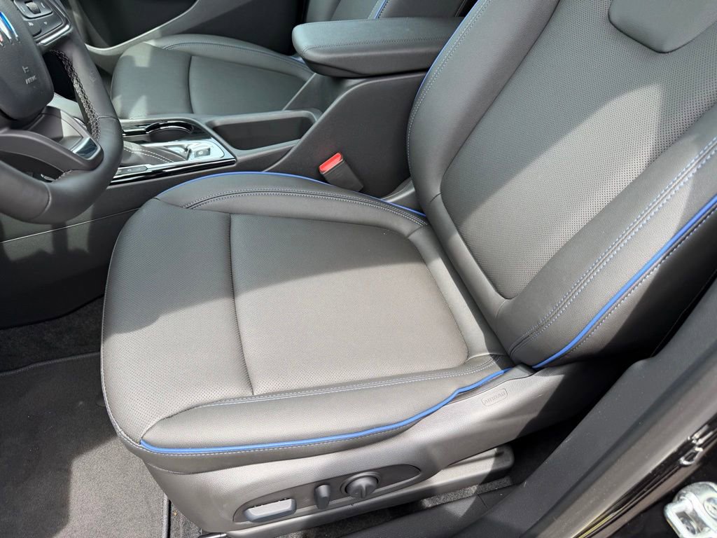 New 2026 Buick Encore GX Sport Touring w/ Advanced Technology Package AWD/4WD image 17