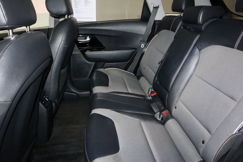 Used 2022 Kia Niro EX w/ Cold Weather Package image 22