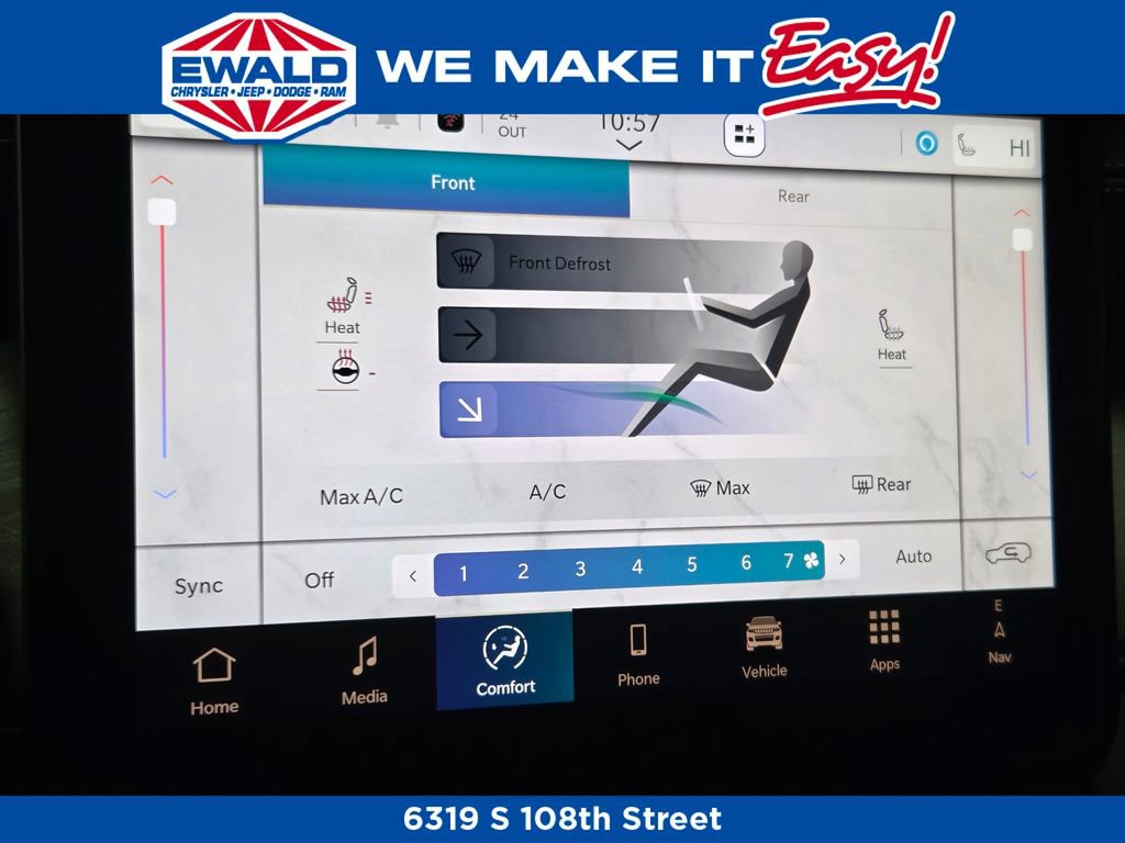 New 2025 Jeep Grand Cherokee L Limited w/ Trailer Tow Package image 3