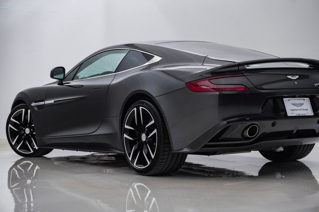 Used 2015 Aston Martin Vanquish Coupe RWD image 9