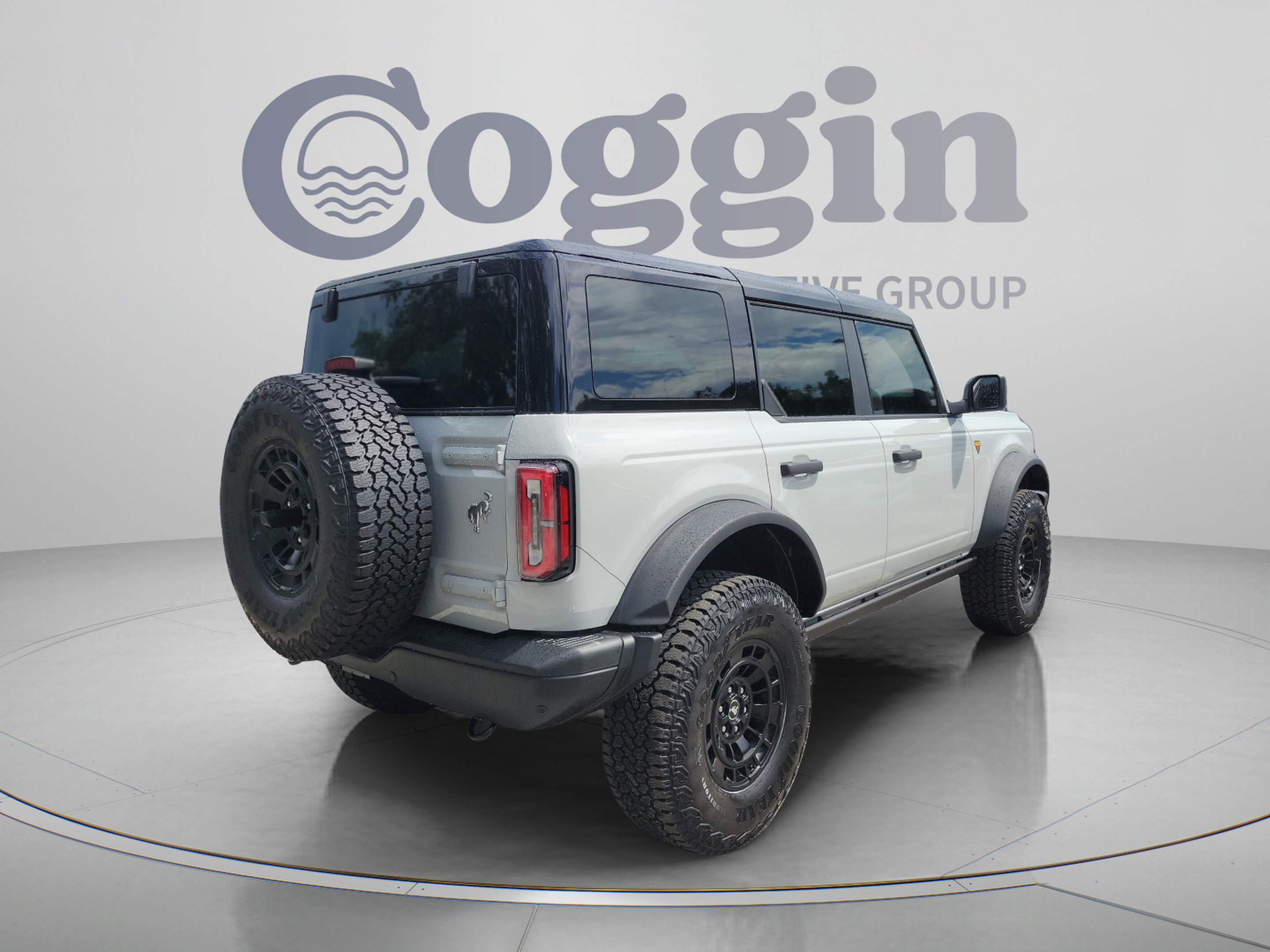 New 2026 Ford Bronco Badlands AWD/4WD image 3