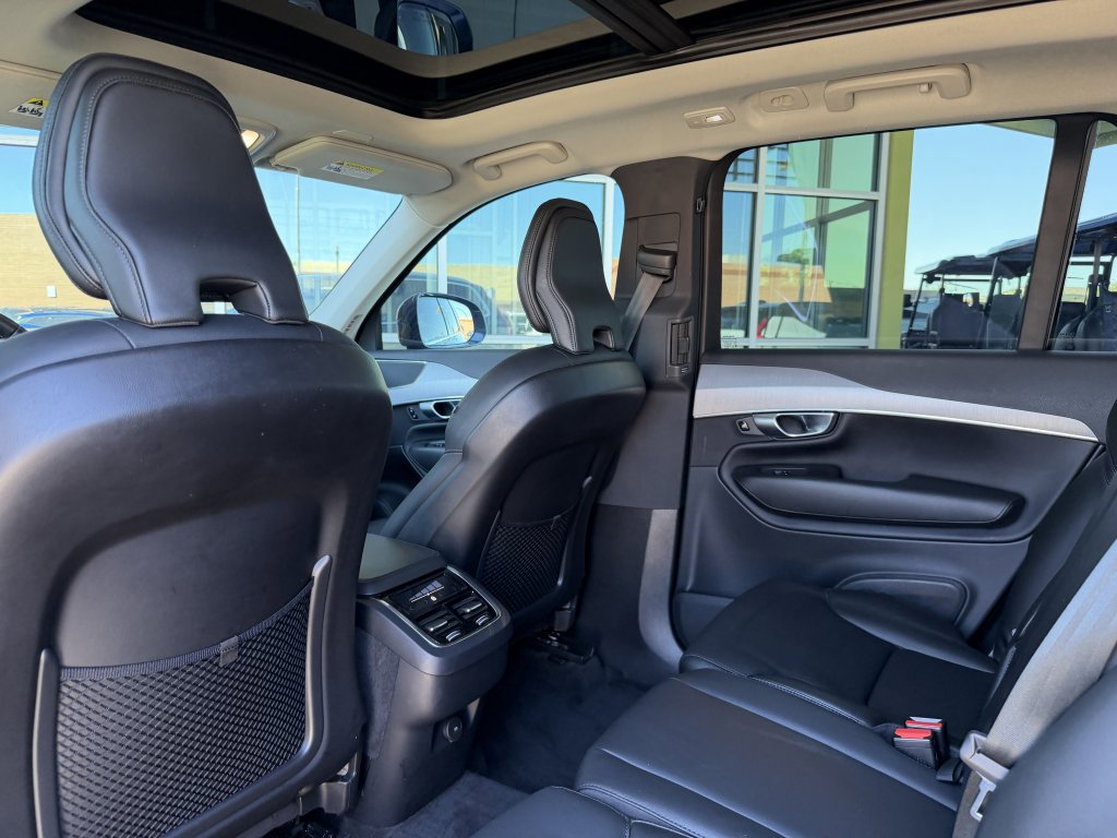Used 2023 Volvo XC90 B5 Core w/ Protection Package image 34