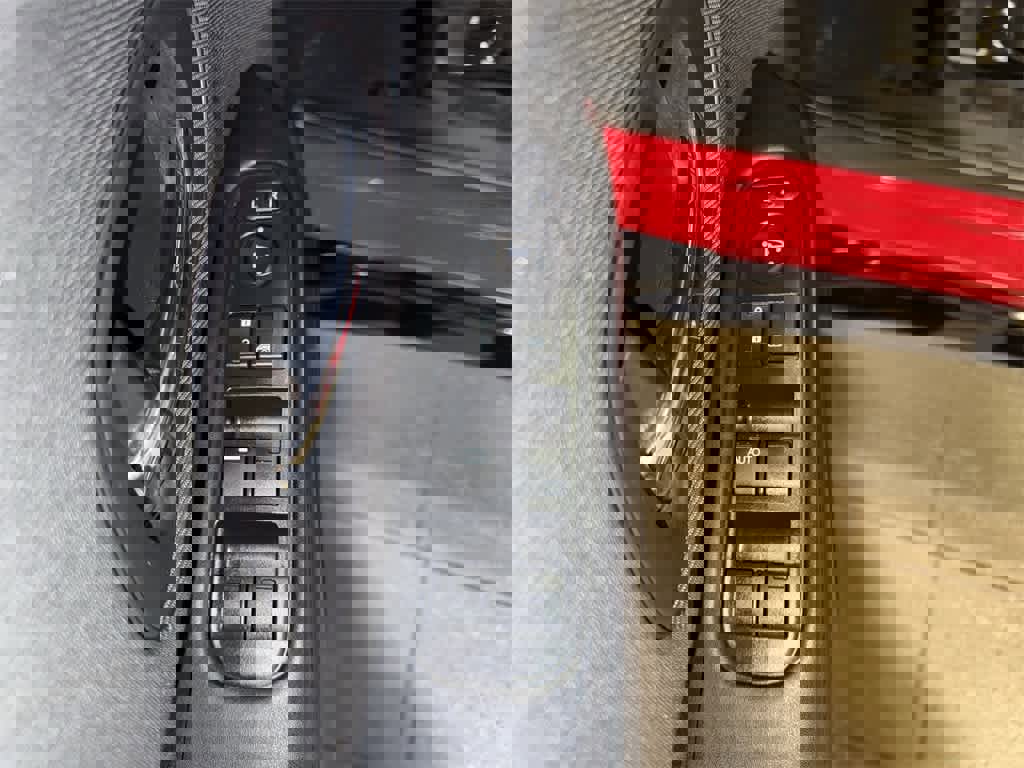 Used 2020 Honda HR-V Sport image 22