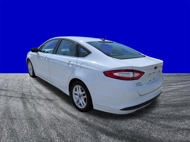 Used 2016 Ford Fusion SE FWD image 6