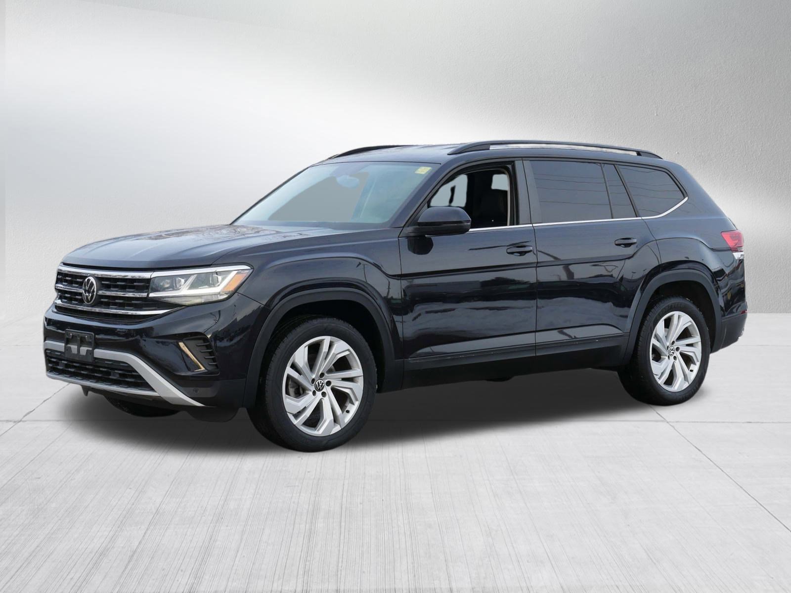 Used 2021 Volkswagen Atlas SE image 3