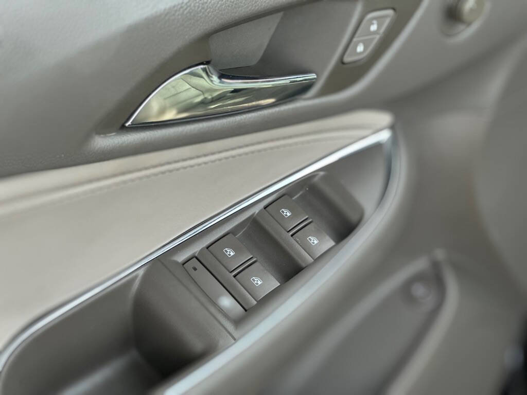 Used 2016 Chevrolet Cruze Premier FWD image 14