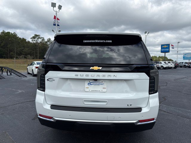 New 2026 Chevrolet Suburban LT w/ Comfort Package image 4