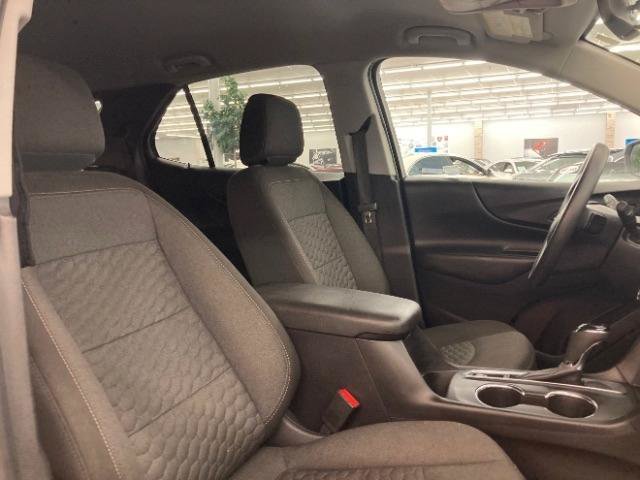 Used 2019 Chevrolet Equinox LT FWD image 18